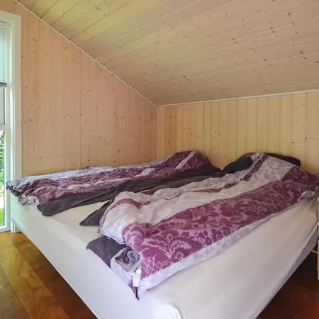 3 Bedroom Stunning In Glesborg